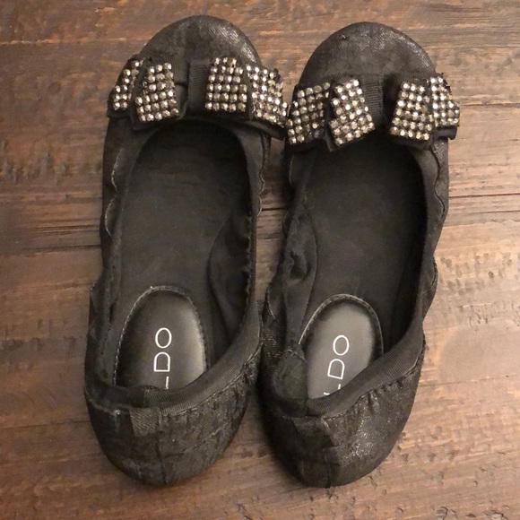 Aldo Bow Flats - Picture 2 of 4